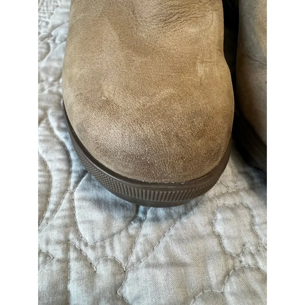Sorel Women's Joan of Arctic Wedge II Zip boots in a Brown/Taupe Leather Sz 6.5